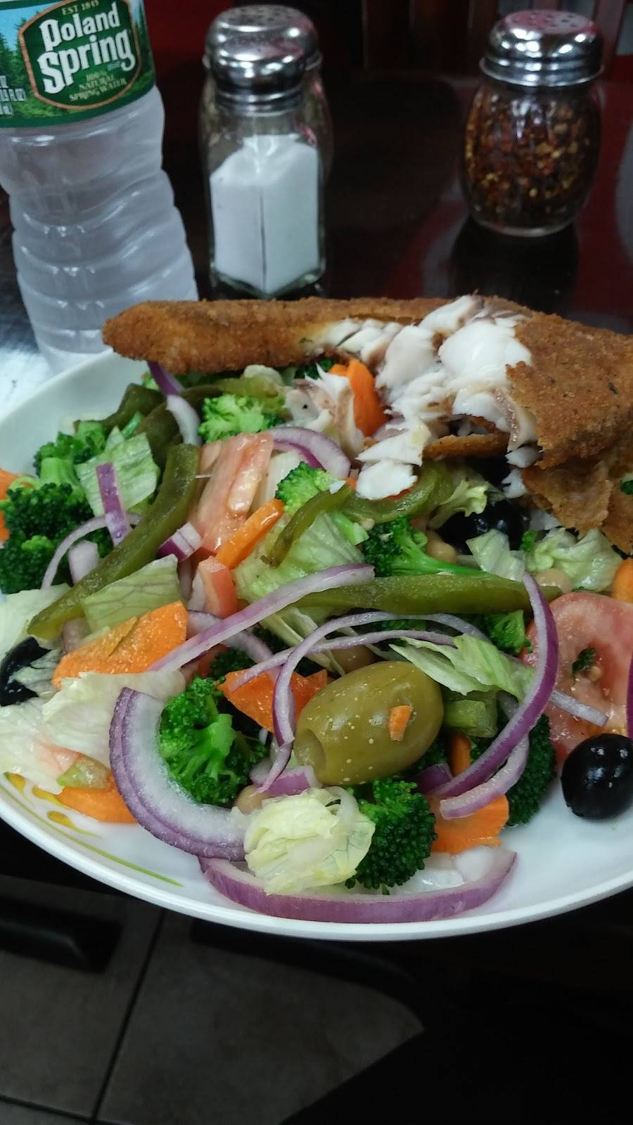 DAngelos Pizza & Pasta | meal delivery | 118-07 Queens Blvd, Forest Hills, NY 11375, USA | 7182615900 OR +1 718-261-5900