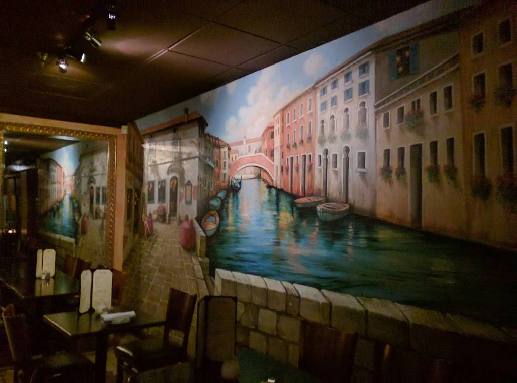 Sabatinos Italian Bistro | restaurant | 23032 Alicia Pkwy F, Mission Viejo, CA 92692, USA | 9494704605 OR +1 949-470-4605