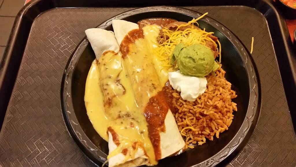 Taco Bueno | restaurant | 1901 S Main St, Weatherford, TX 76086, USA | 8175942840 OR +1 817-594-2840