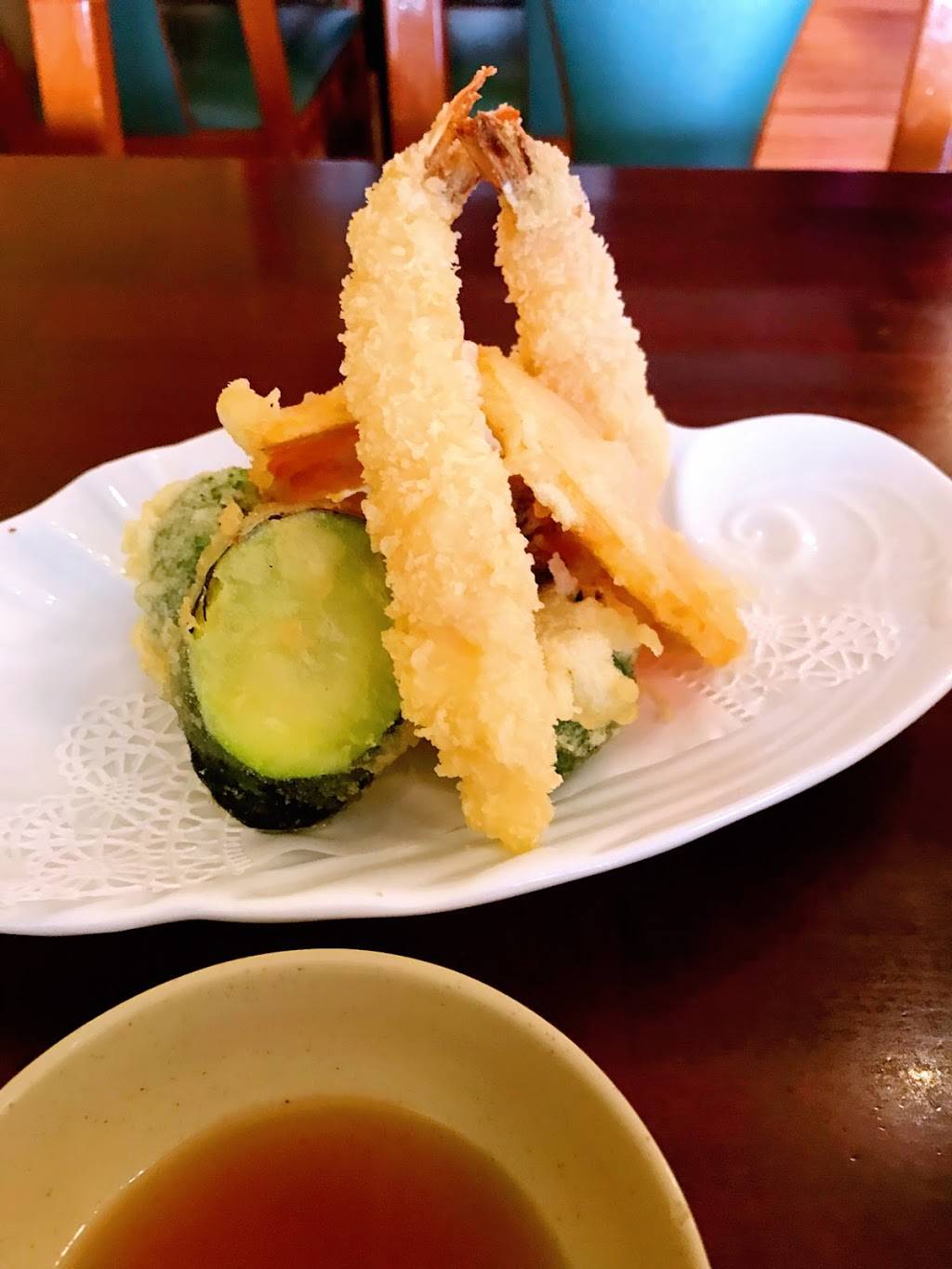 Tsunami | restaurant | 10 Market St, West Chester, PA 19382, USA | 6104303300 OR +1 610-430-3300