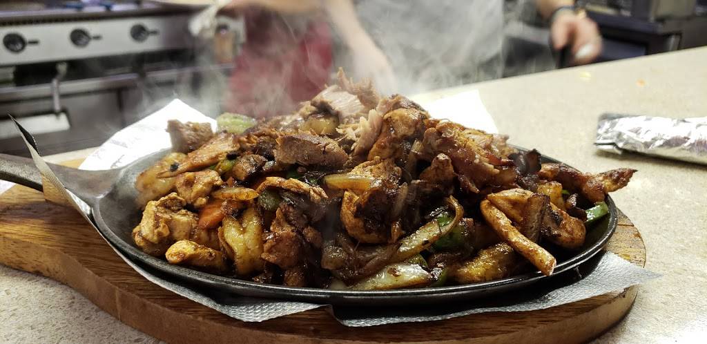 Fiesta Cancun Mexican Restaurant & Cantina | restaurant | 3535 S Main St, Elkhart, IN 46517, USA | 5743333621 OR +1 574-333-3621