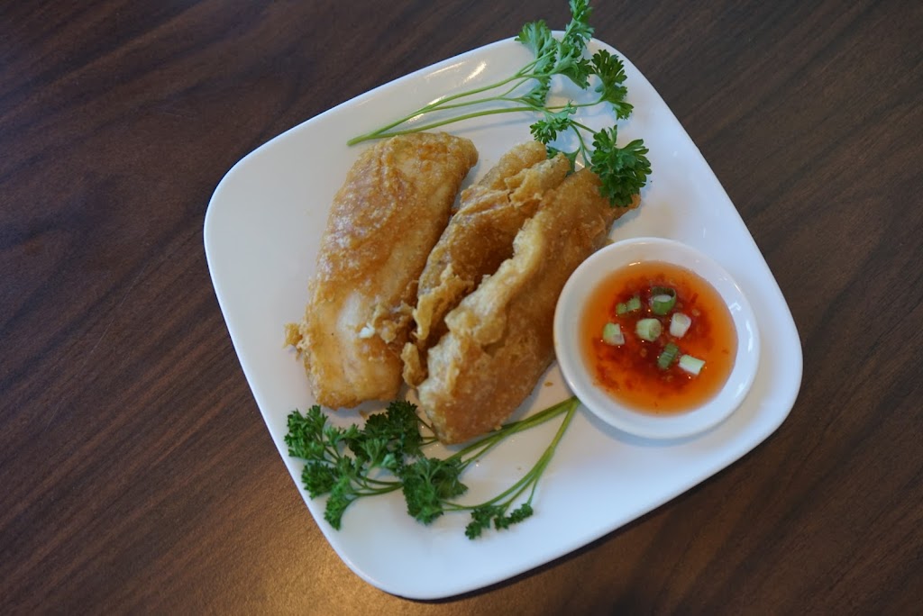 Aung Family Restaurant | restaurant | 2768 Elmwood Ave, Kenmore, NY 14217, USA | 7165756467 OR +1 716-575-6467