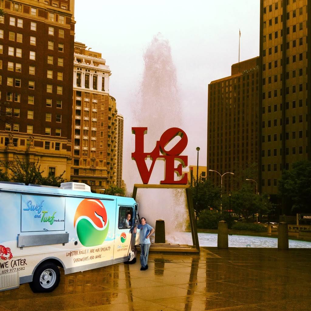 Surf & Turf Cafe | restaurant | 101 N Franklin St, Tampa, FL 33602, USA | 8132213354 OR +1 813-221-3354