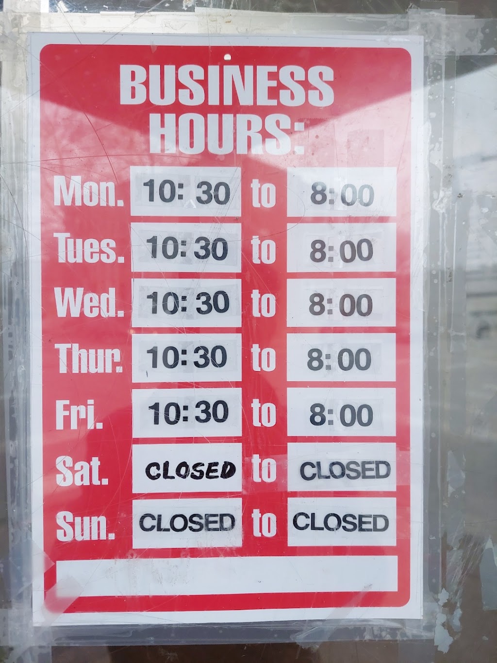 Brown Grocery & Carry Out | restaurant | 1049 N Mount St, Baltimore, MD 21217, USA | 4105232288 OR +1 410-523-2288