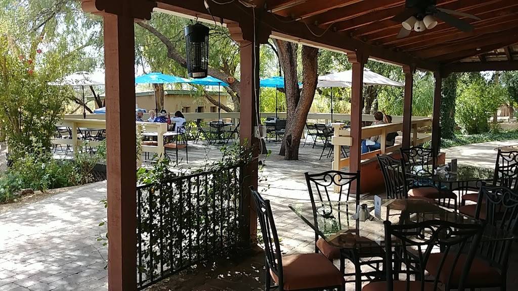 Firefly Restaurant | restaurant | 3001 I-19 Frontage Rd, Amado, AZ 85645, USA | 5203983028 OR +1 520-398-3028