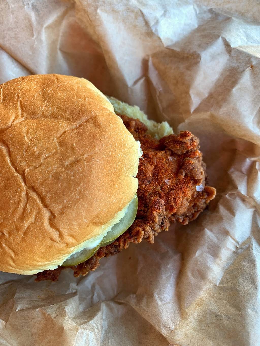 The Lucky Well - Spring Arts | restaurant | 990 Spring Garden St, Philadelphia, PA 19123, USA | 2156464242 OR +1 215-646-4242