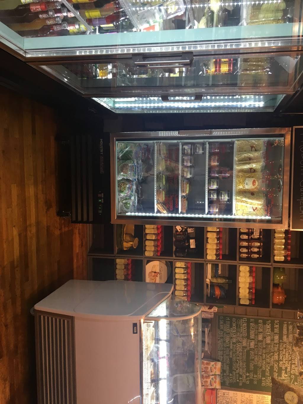 Pane Caldo Deli | bakery | 725 4th Ave, Brooklyn, NY 11232, USA | 9292502069 OR +1 929-250-2069