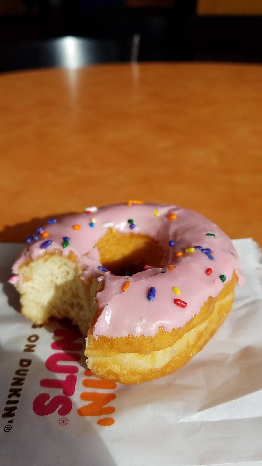 Dunkin Donuts | cafe | 7061 Baltimore Annapolis Blvd, Glen Burnie, MD 21061, USA | 4106910215 OR +1 410-691-0215