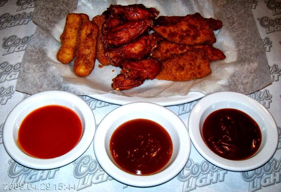 Bar Jo | restaurant | 6656 Rue Beaubien E, Montréal, QC H1M 3B3, Canada | 5142549439 OR +1 514-254-9439