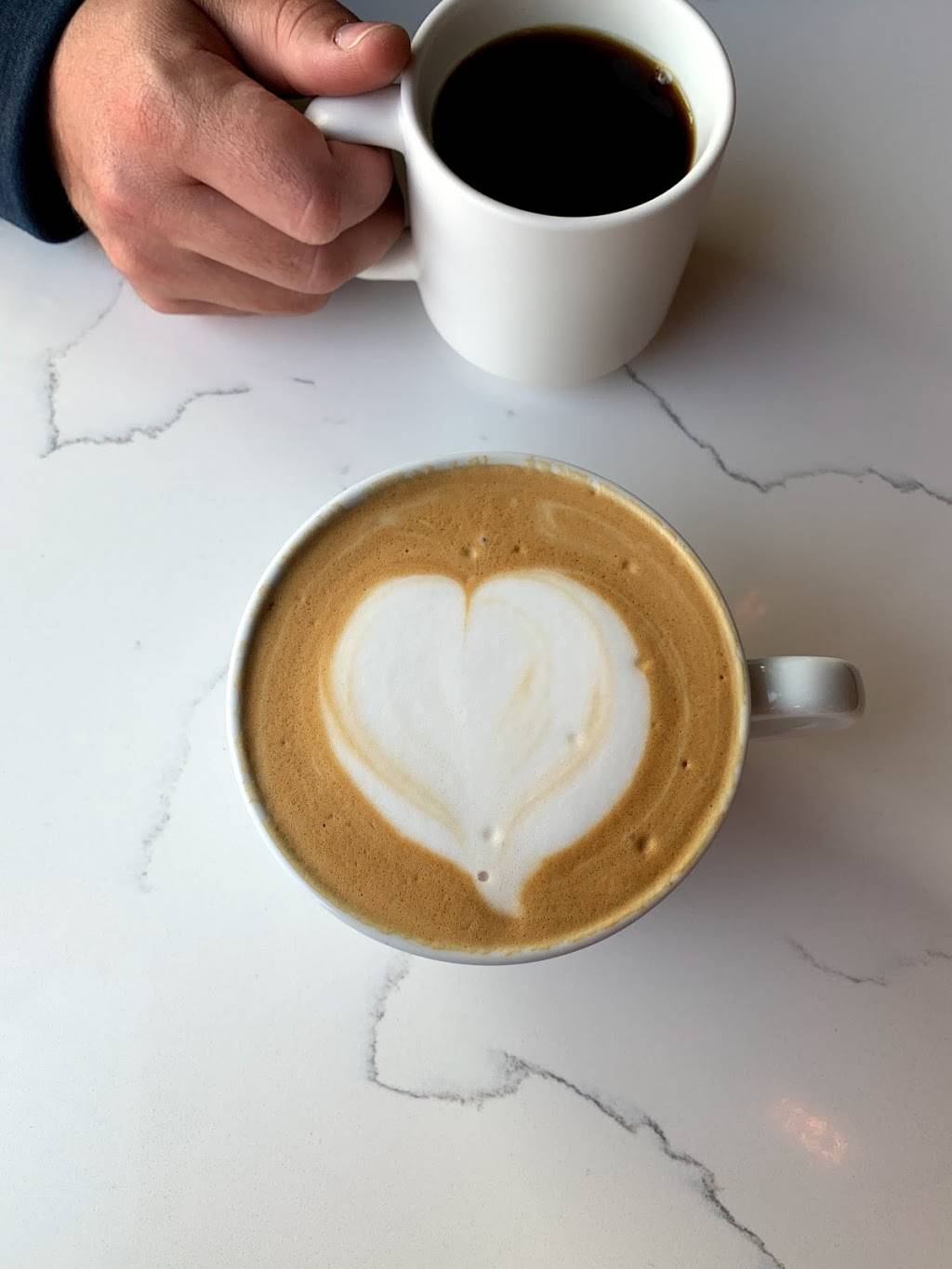 The Hive Social | restaurant | 602 7th St, Oregon City, OR 97045, USA | 5039088750 OR +1 503-908-8750