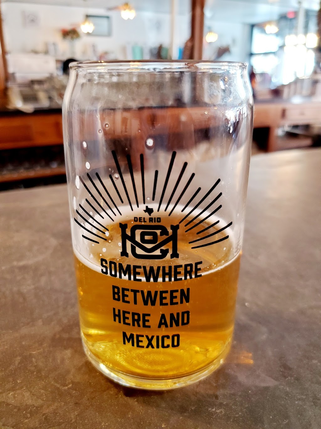 Mesquite Creek Outfitters Del Rio | restaurant | 800 S Main St, Del Rio, TX 78840, USA | 8304886960 OR +1 830-488-6960