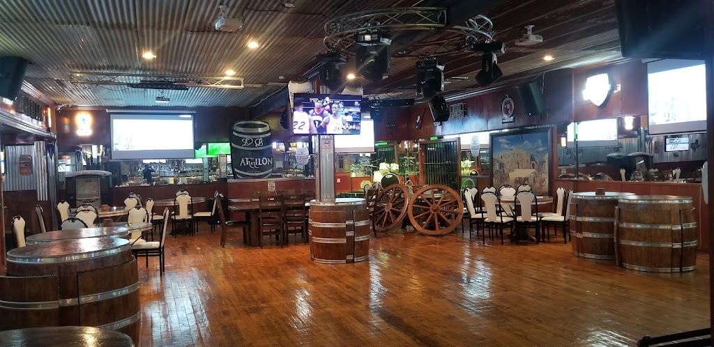 El Barrilon | restaurant | 6918 W Expy 83 #2, Mission, TX 78574, USA | 9565757342 OR +1 956-575-7342