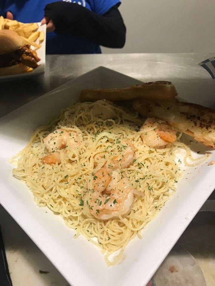 Green Harbor Bar and Grill | restaurant | 239 Dyke Rd, Marshfield, MA 02050, USA | 7813192720 OR +1 781-319-2720