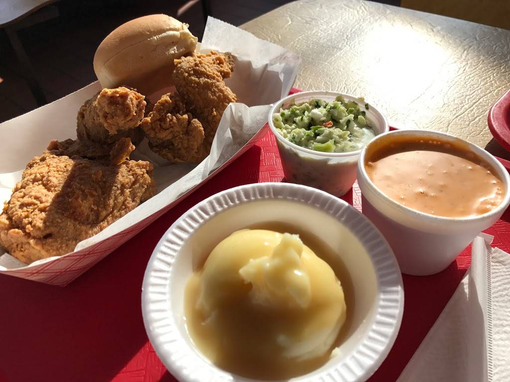 Chicken King of Louisville | restaurant | 639 E Broadway, Louisville, KY 40202, USA | 5025895464 OR +1 502-589-5464