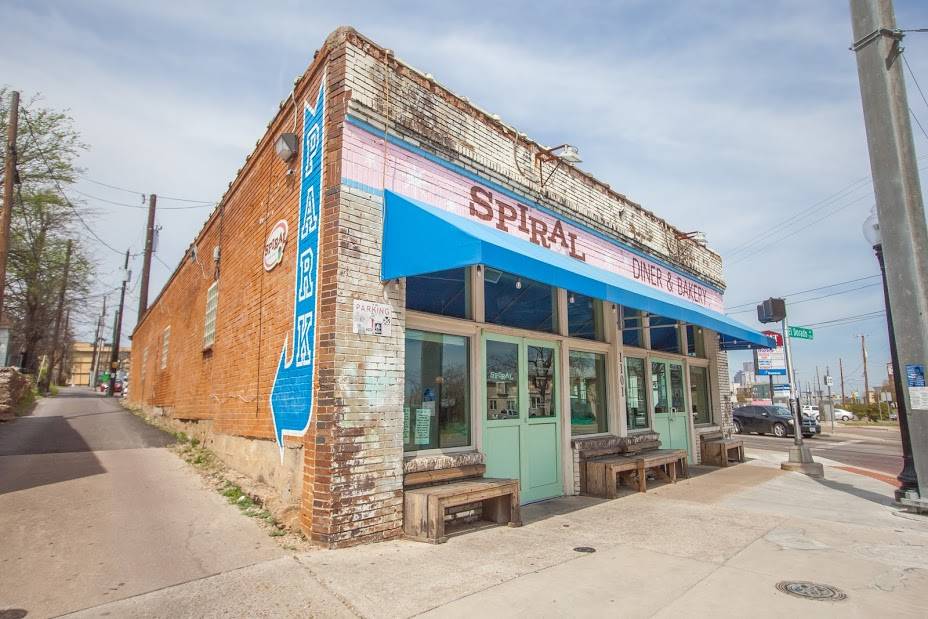 Spiral Diner & Bakery | bakery | 1101 N Beckley Ave, Dallas, TX 75203, USA | 2149484747 OR +1 214-948-4747
