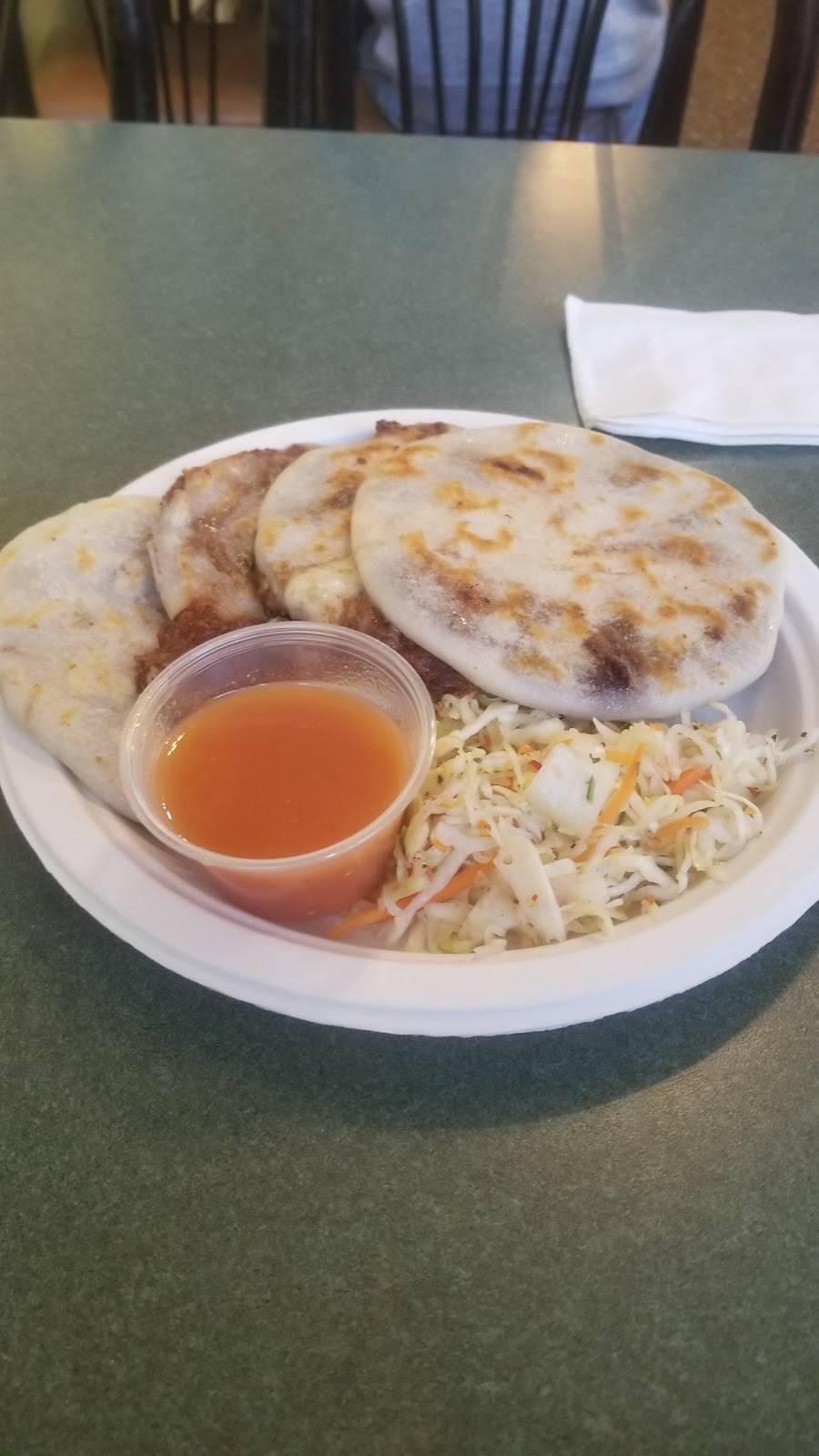 Blancas | restaurant | Revere, MA 02151, USA | 7812864000 OR +1 781-286-4000