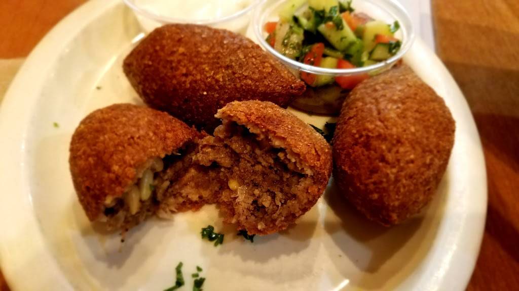 Aladdins Eatery Clintonville | restaurant | 2931 N High St, Columbus, OH 43202, USA | 6142622414 OR +1 614-262-2414