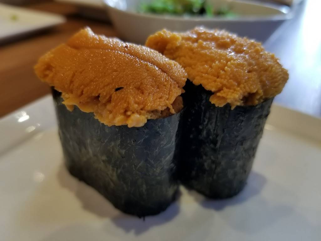 Kombu Sushi | restaurant | 3719 Sunset Blvd, Los Angeles, CA 90026, USA | 3236631048 OR +1 323-663-1048