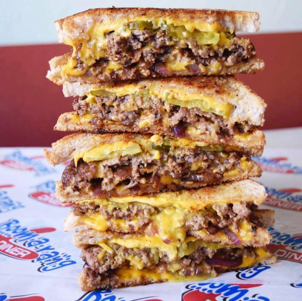 Boomarang Diner | restaurant | 1305 N Broadway St, Moore, OK 73160, USA | 4057942112 OR +1 405-794-2112