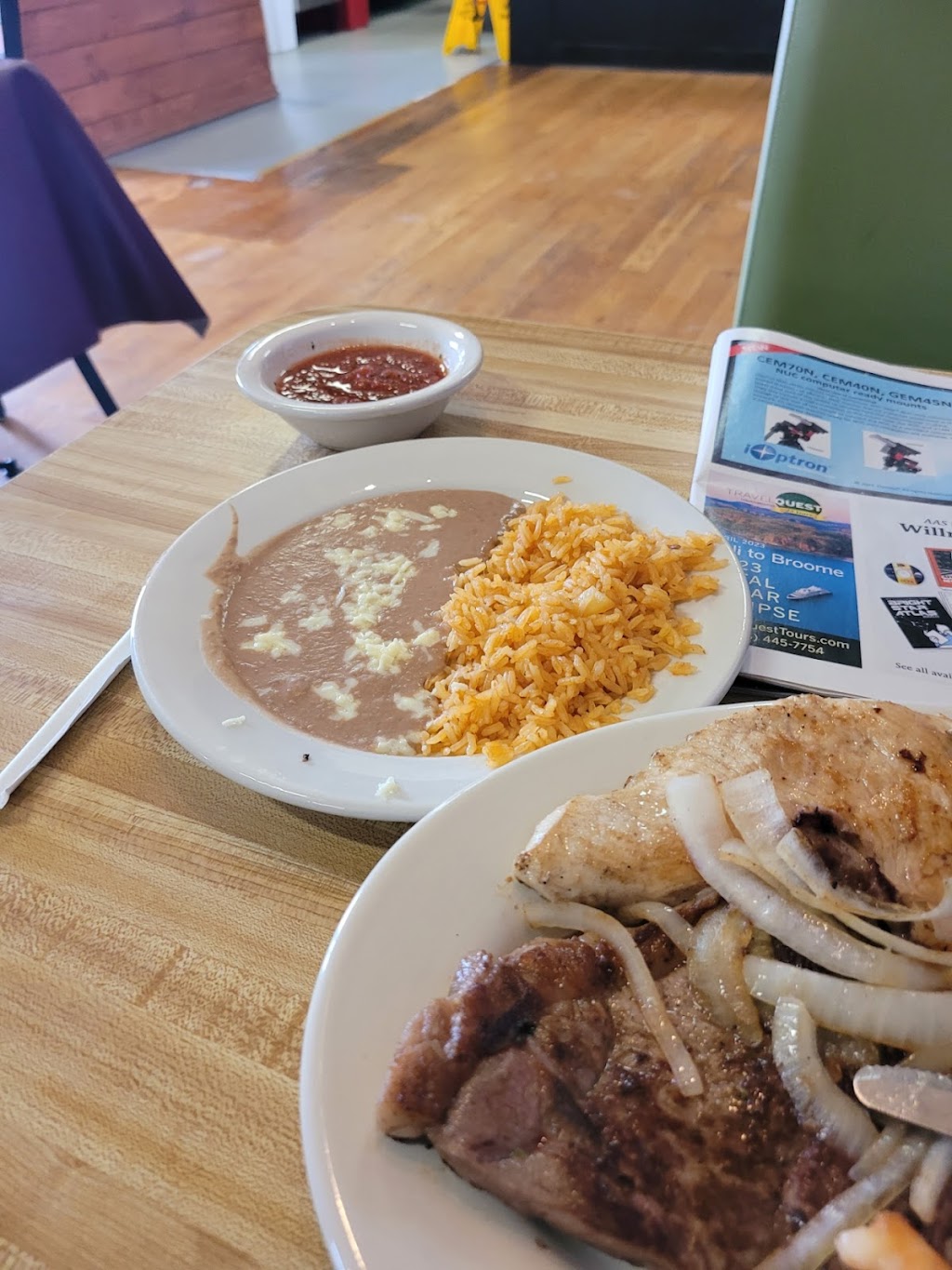 Compadres | restaurant | 66 Church St, Mercersburg, PA 17236, USA | 7174980561 OR +1 717-498-0561