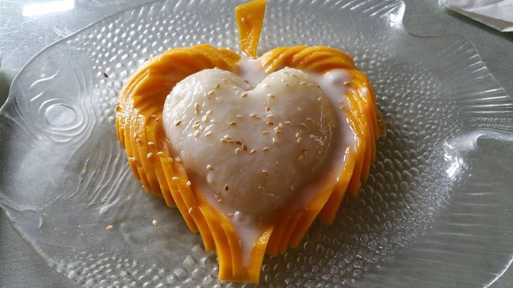 Royal Thai Cuisine | restaurant | 1750 S Coast Hwy, Laguna Beach, CA 92651, USA | 9494948424 OR +1 949-494-8424