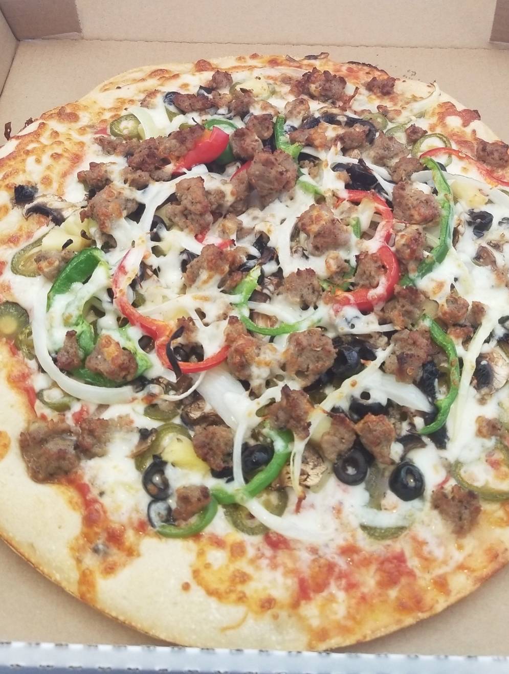 5ive & Fly Pizza | restaurant | Westside Shopping Center, USA, 1776 W Highland Ave, San Bernardino, CA 92411, USA | 9098871100 OR +1 909-887-1100