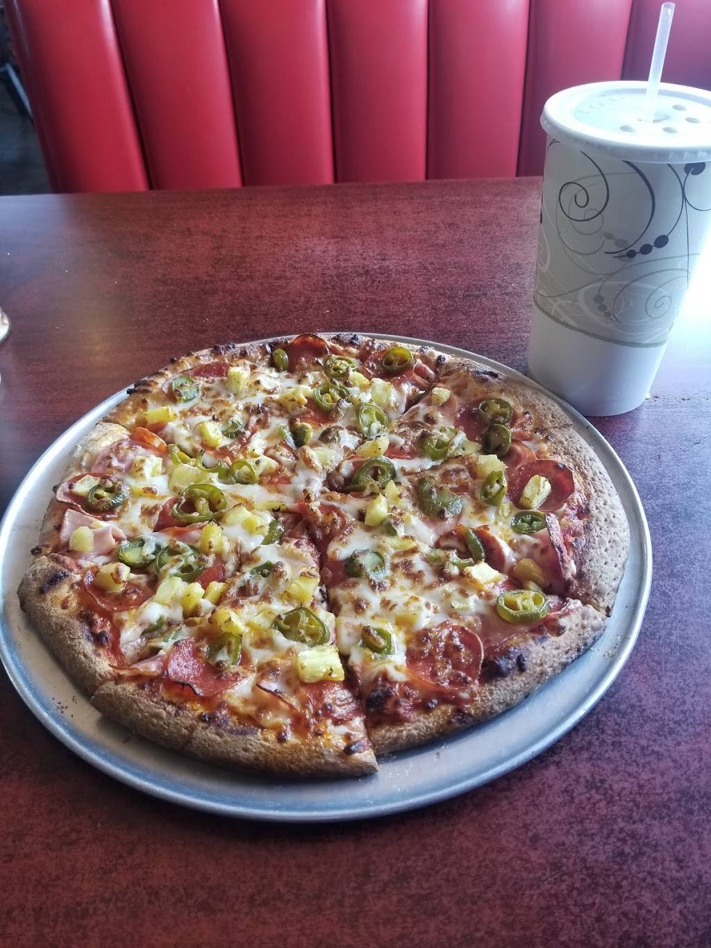 Mama Ruths Pizza Shop | meal delivery | 801 Railroad St, Gilcrest, CO 80623, USA | 9707370400 OR +1 970-737-0400