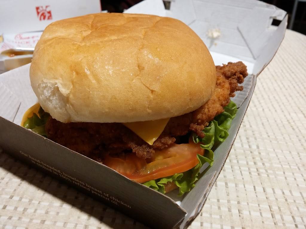 Chick-fil-A | restaurant | 1191 Admiral Callaghan Ln, Vallejo, CA 94591, USA | 7076487001 OR +1 707-648-7001