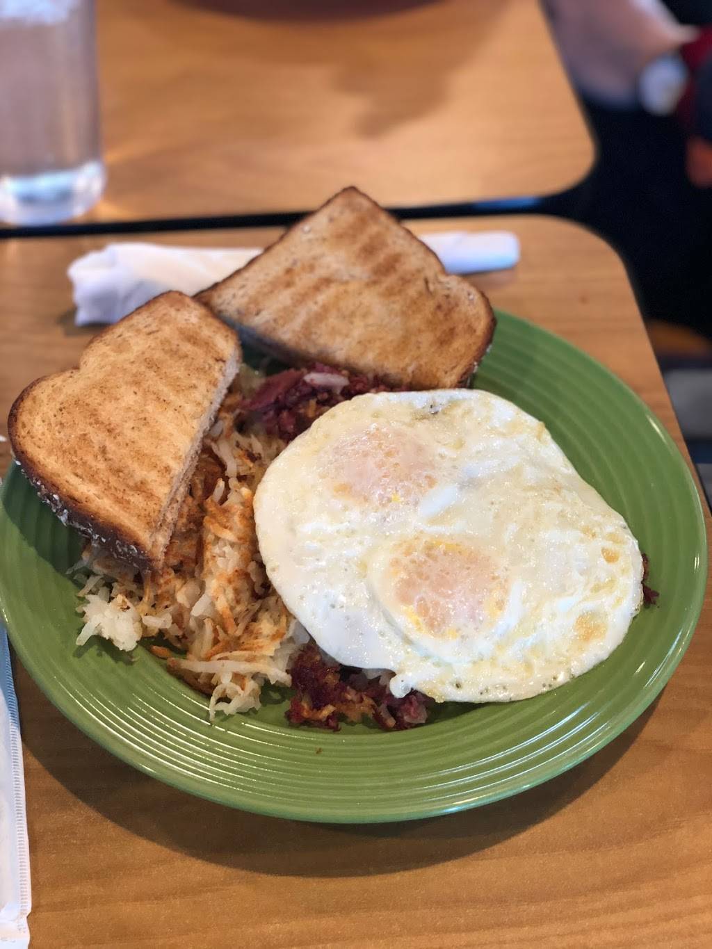 Lamplight Cafe & Bakery | restaurant | 121 W Indiana Ave, Perrysburg, OH 43551, USA | 4198740125 OR +1 419-874-0125