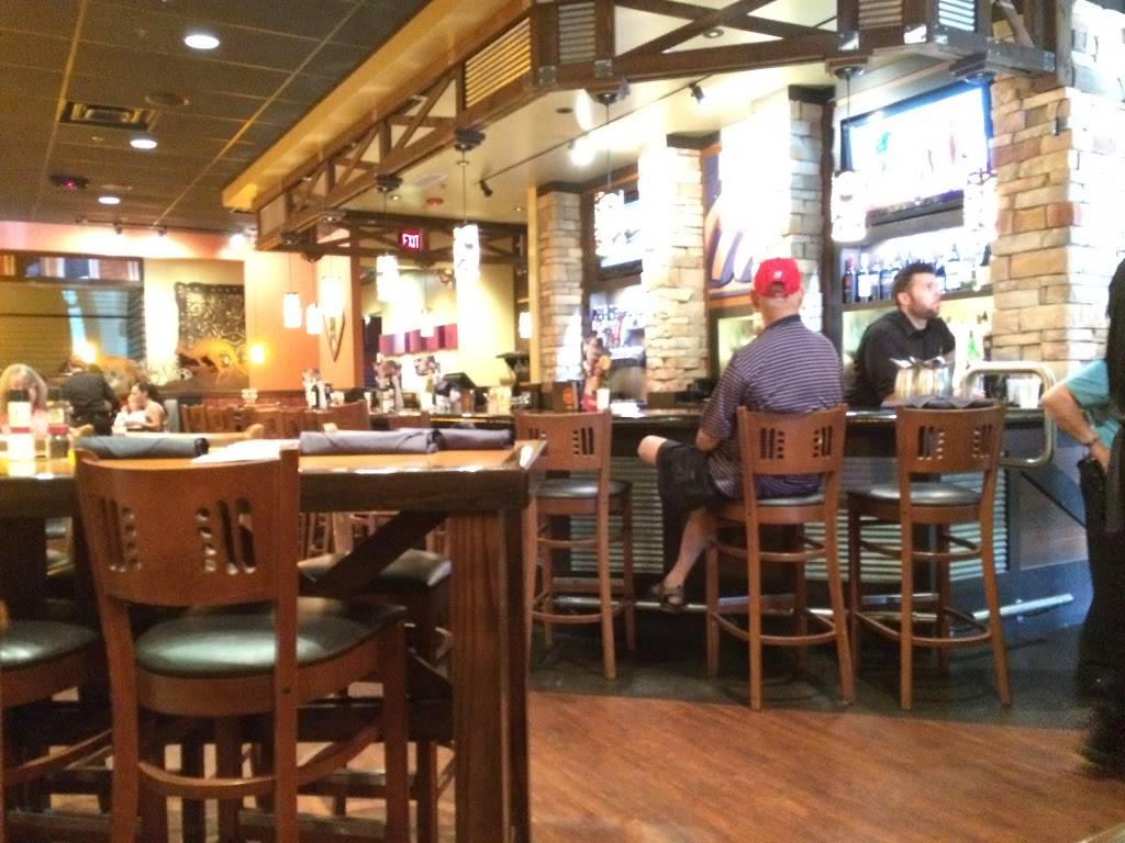 Outback Steakhouse | restaurant | 7207 S Tamiami Trail, Sarasota, FL 34231, USA | 9419244329 OR +1 941-924-4329