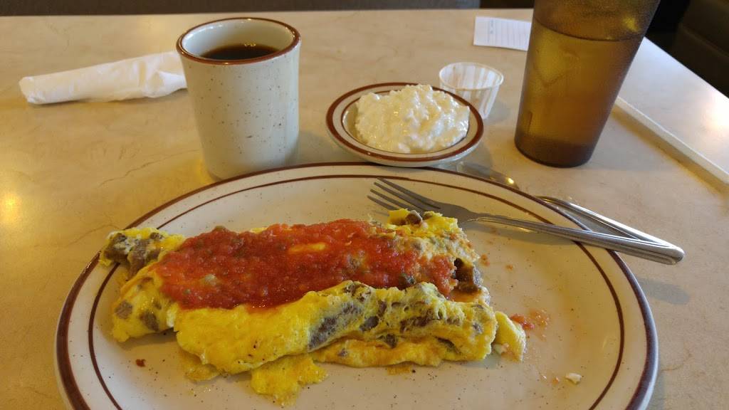 Alexis Family Restaurant | restaurant | 18450 N 19th Ave, Phoenix, AZ 85023, USA | 6023759848 OR +1 602-375-9848