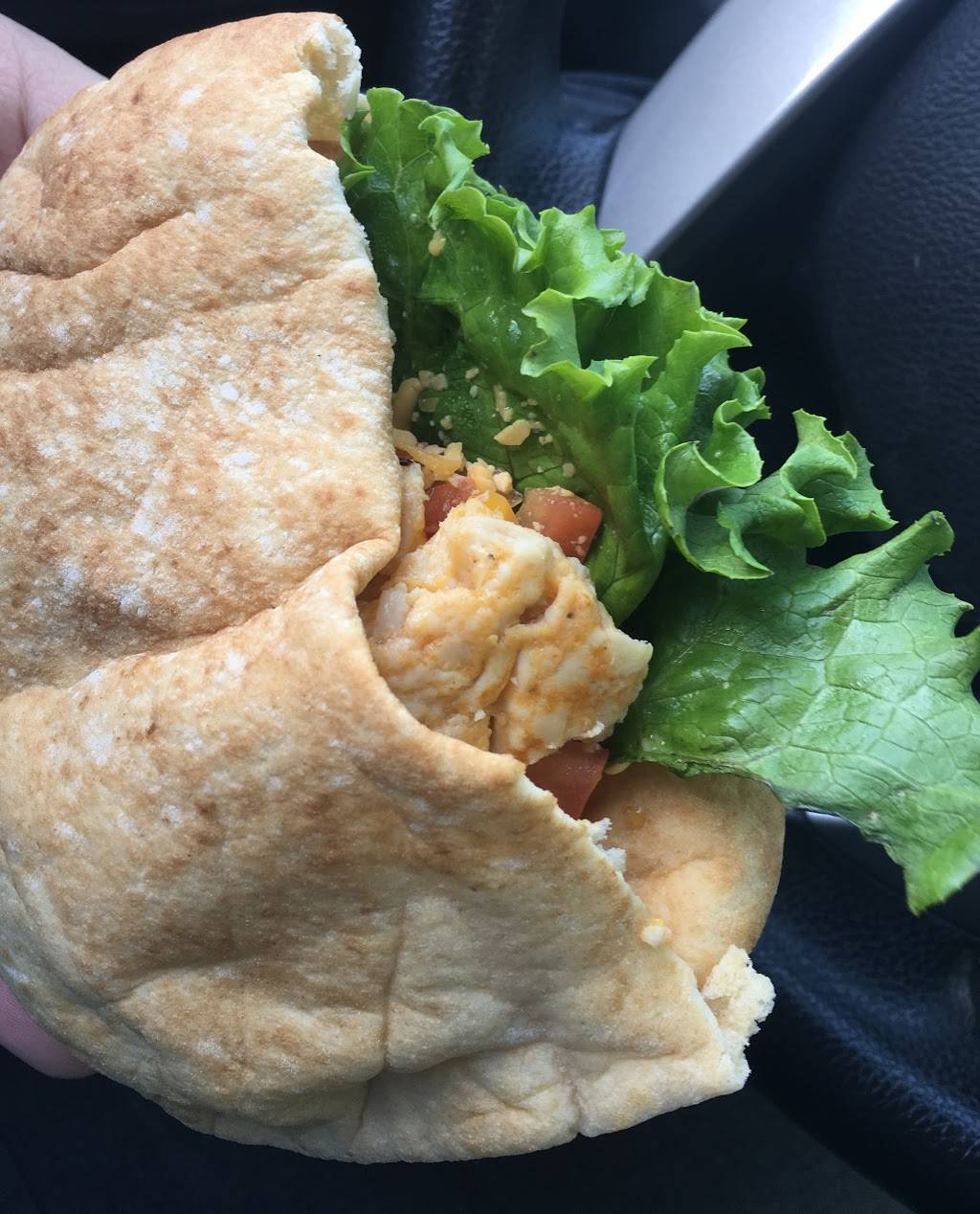 Jack in the Box | restaurant | 18441 N 7th St, Phoenix, AZ 85022, USA | 6022965152 OR +1 602-296-5152