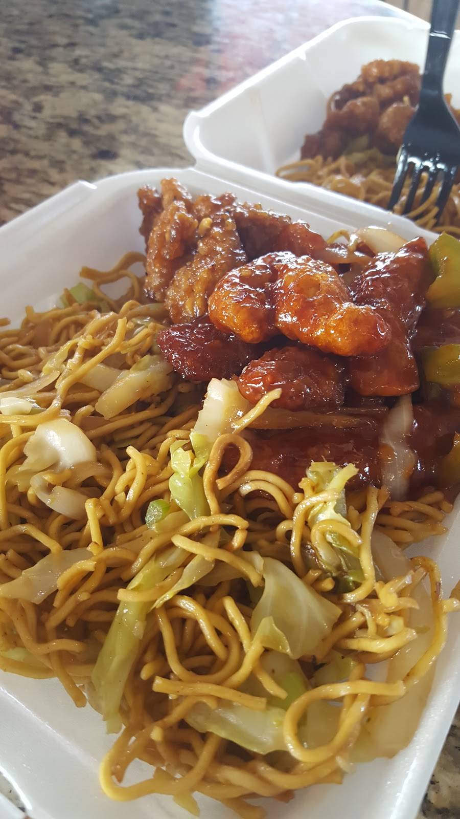 Panda Express | meal takeaway | 39922 10th St W, Palmdale, CA 93551, USA | 6612669919 OR +1 661-266-9919