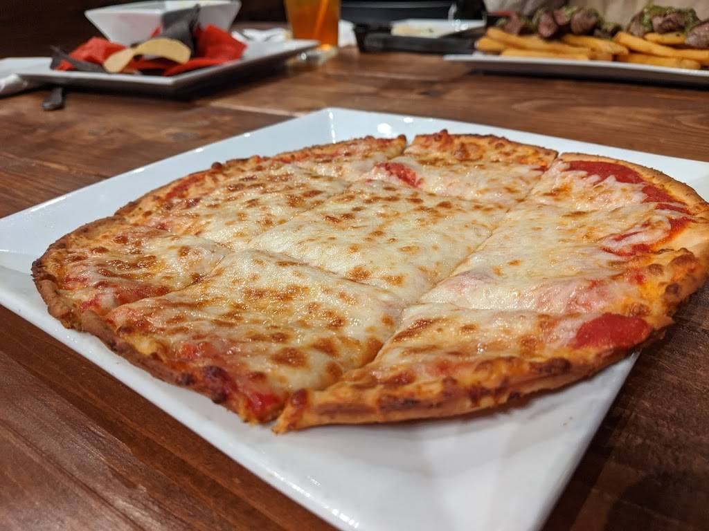 The Rock | restaurant | 4018 S Lone Pine Ave, Springfield, MO 65804, USA | 4179860632 OR +1 417-986-0632