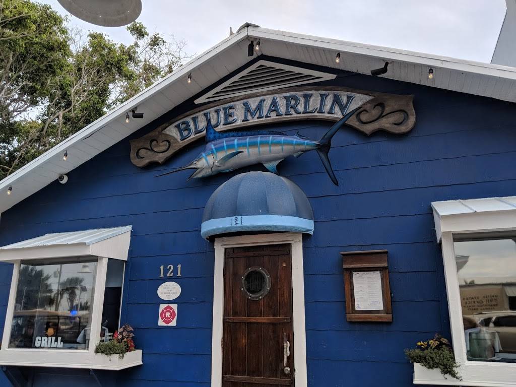 Blue Marlin Seafood Restaurant | restaurant | 121 Bridge St, Bradenton Beach, FL 34217, USA | 9418969737 OR +1 941-896-9737