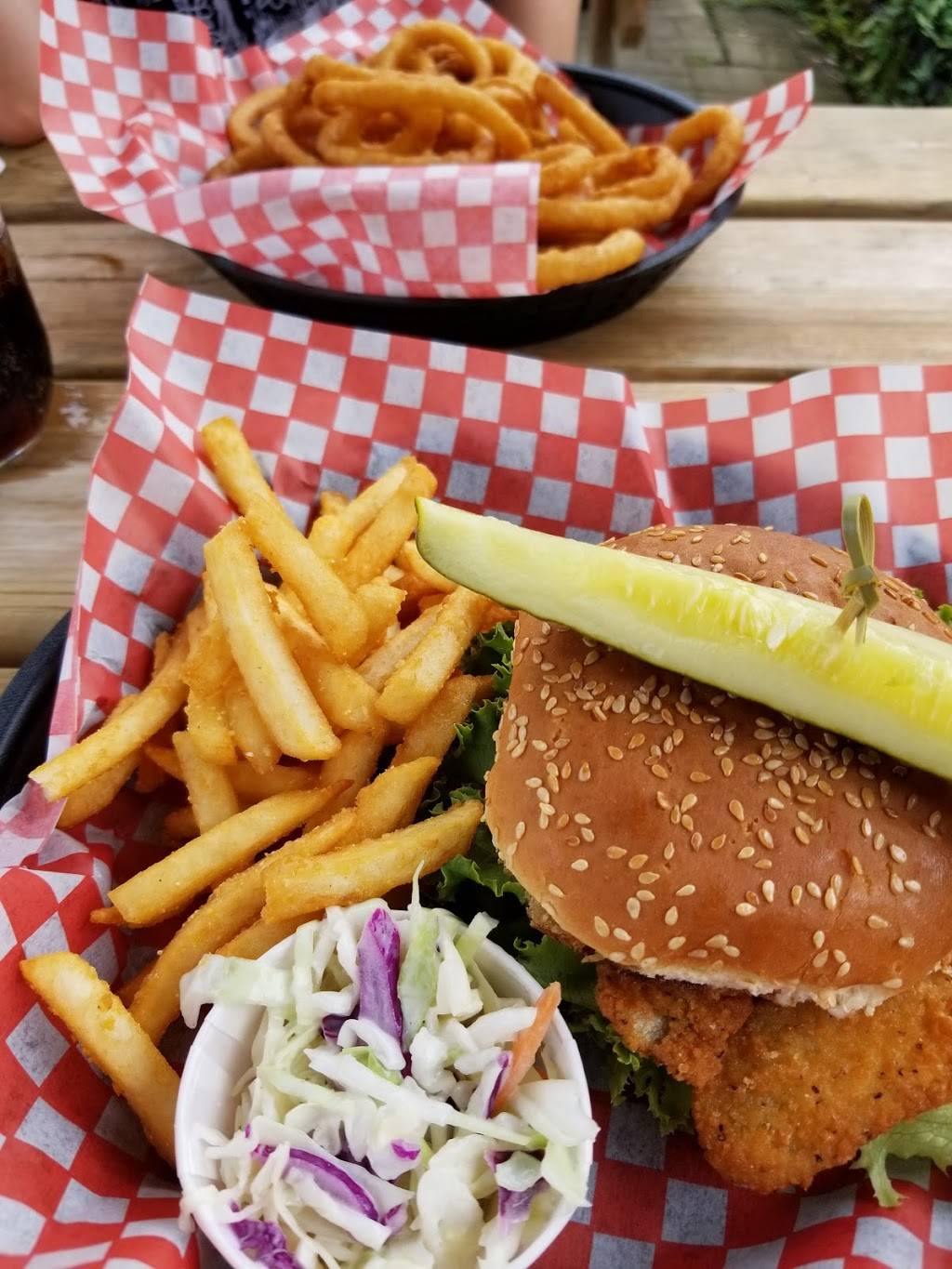 The Waupoos Pub Market & Eatery | restaurant | 2470 Prince Edward County Rd 8, Prince Edward, ON K0K 2T0, Canada | 6136616629 OR +1 613-661-6629