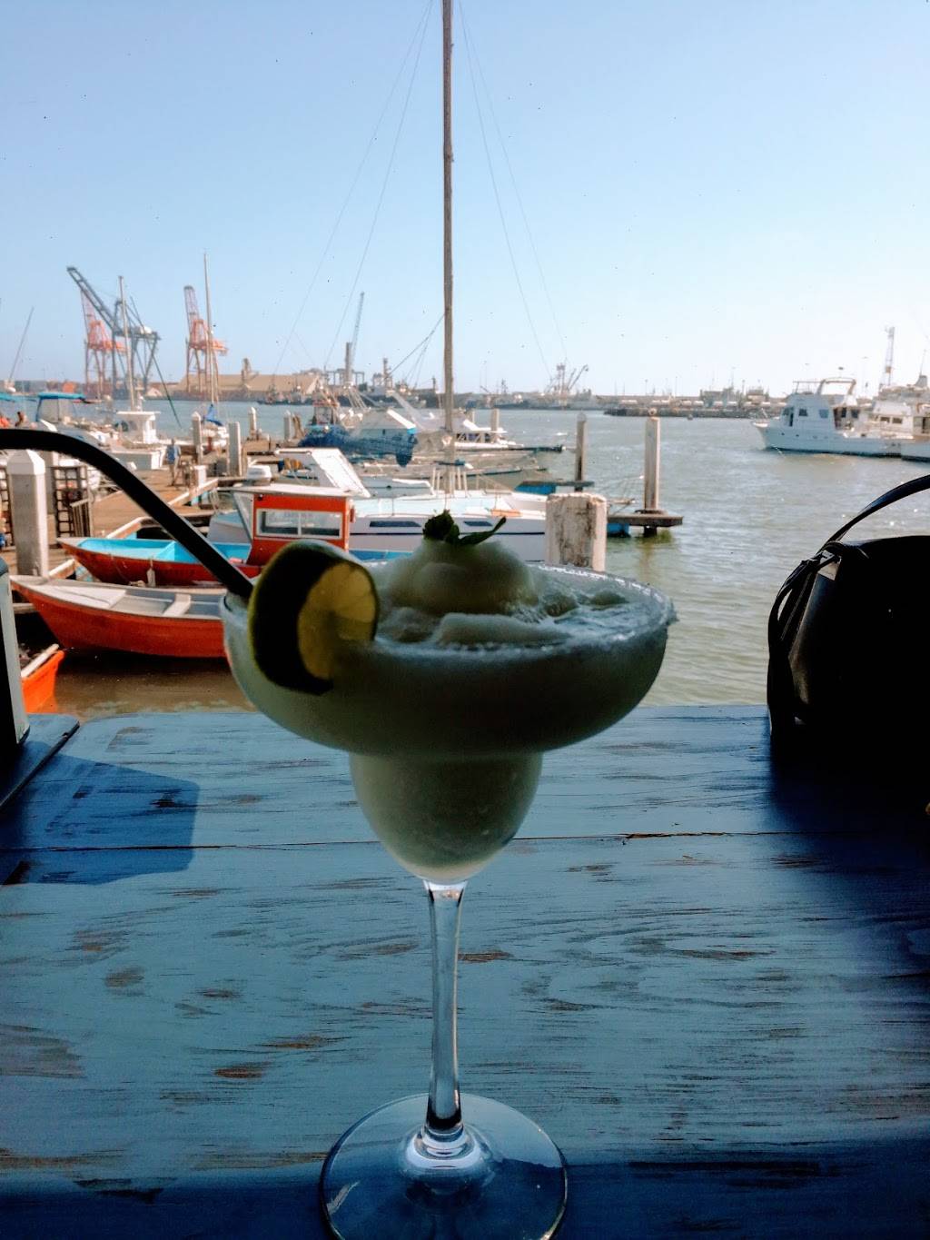 Marina restaurante | restaurant | Turístico, Zona Centro, 22800 Ensenada, B.C., Mexico | 016461779002 OR +52 646 177 9002
