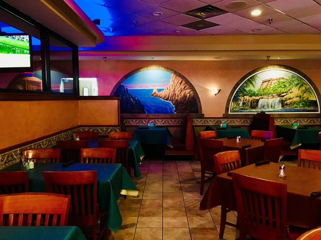 Javiers Mexican Restaurant | restaurant | 1829 Waukegan Rd, Glenview, IL 60025, USA | 8478340485 OR +1 847-834-0485