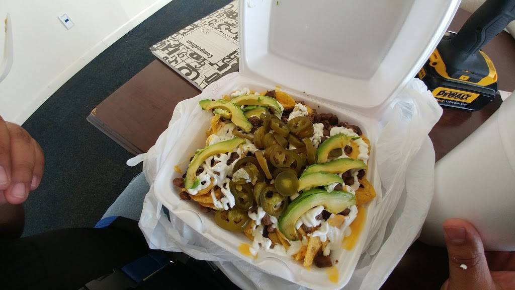Tapatias Mexican Food | restaurant | 4707 East Lancaster Avenue # B # B, Fort Worth, TX 76103, USA | 8175353360 OR +1 817-535-3360