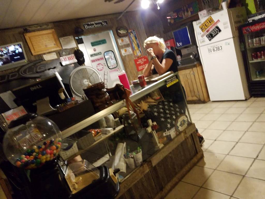 Willie & Dicks Grill | restaurant | 424 Fall Creek Hwy, Granbury, TX 76049, USA | 8173266241 OR +1 817-326-6241