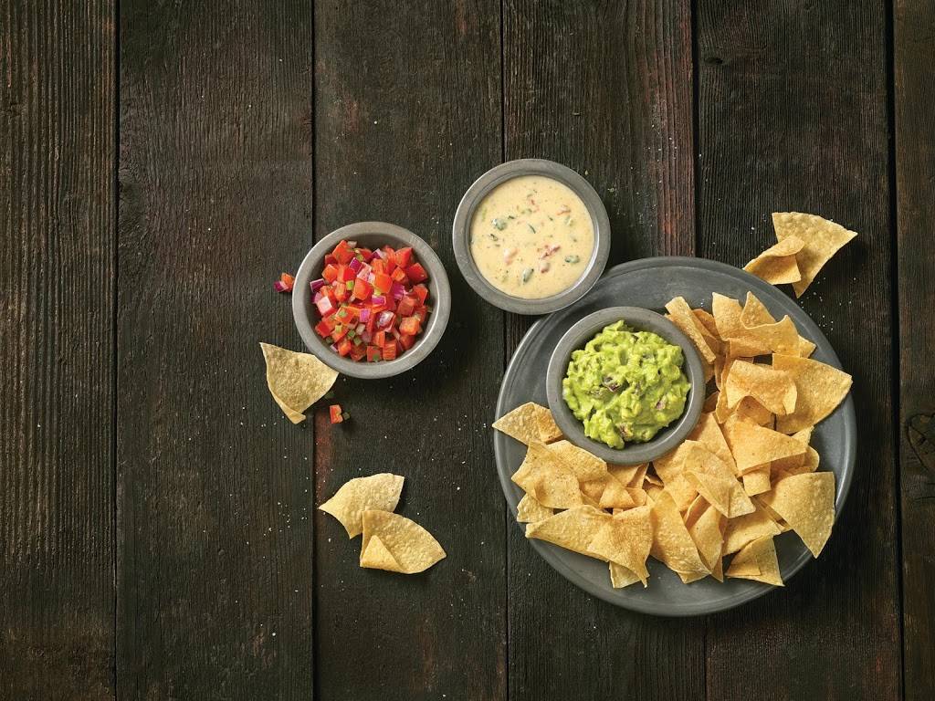 QDOBA Mexican Eats | restaurant | Busch Student Center, 20 N Grand Blvd, St. Louis, MO 63108, USA | 8005555555 OR +1 800-555-5555