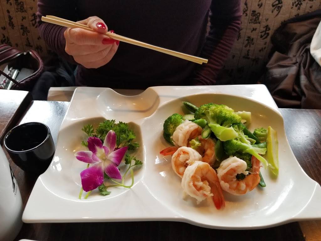 AIKO Sushi and Bar | restaurant | 90 Main St, Port Washington, NY 11050, USA | 5168837253 OR +1 516-883-7253