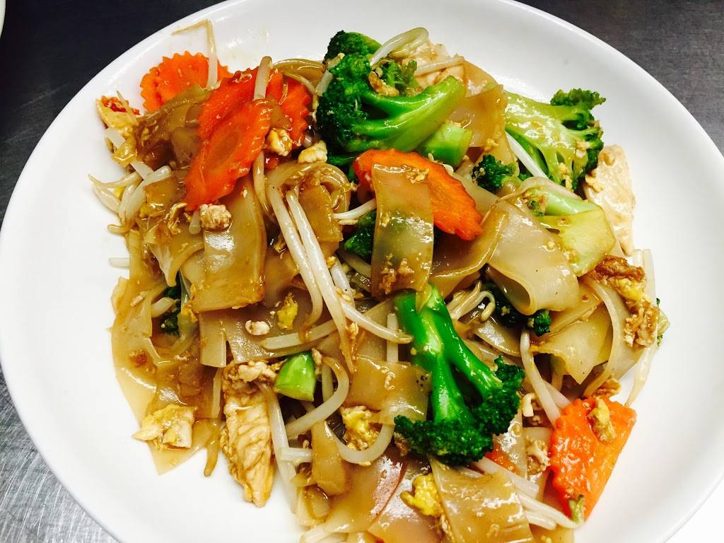 Thai House Restaurant | restaurant | 355 E Main St, East Brookfield, MA 01515, USA | 5088674900 OR +1 508-867-4900