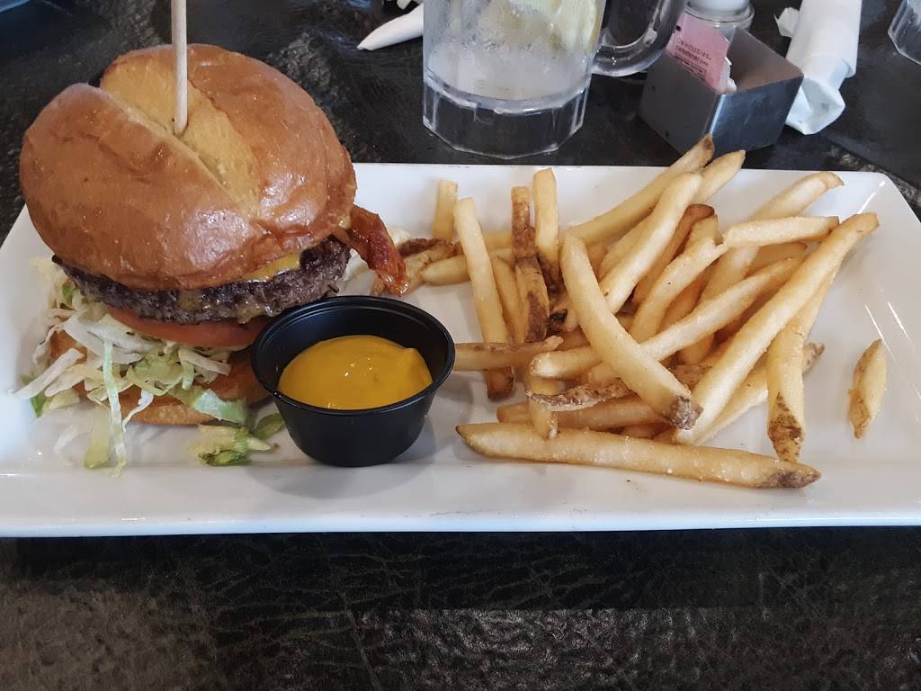 Ruby Tuesday | restaurant | 320 S Pearson Rd, Pearl, MS 39208, USA | 6014209353 OR +1 601-420-9353