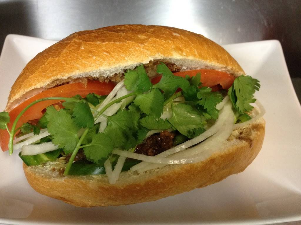 Pho Burbank Restaurant | restaurant | n 91502, 124 N San Fernando Blvd, Burbank, CA 91502, USA | 8182389988 OR +1 818-238-9988