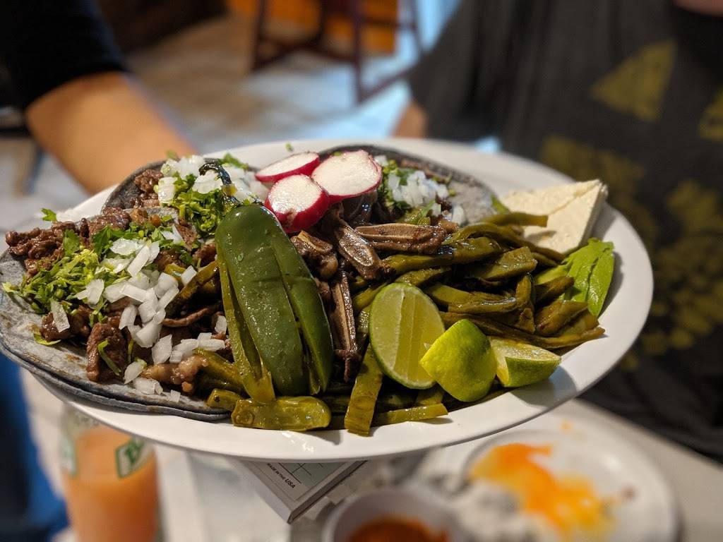 Philly Tacos | restaurant | 2011 Reed St, Philadelphia, PA 19146, USA | 2153341200 OR +1 215-334-1200