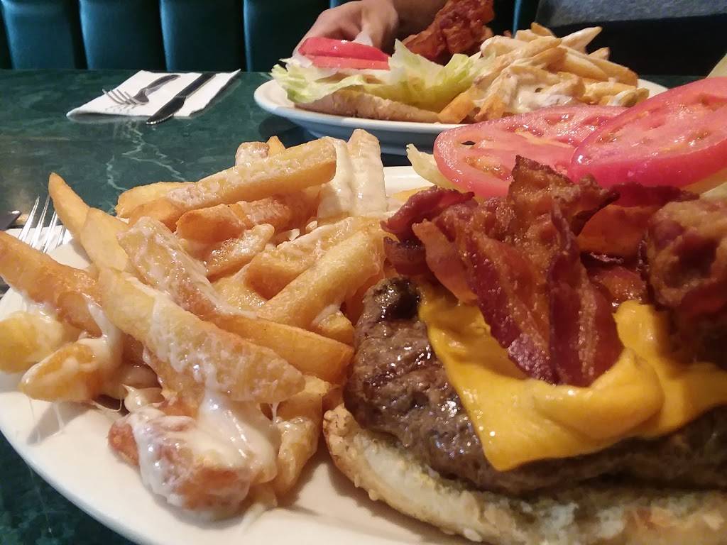 The Grill | restaurant | 706 W Elizabeth Ave, Linden, NJ 07036, USA | 9088623066 OR +1 908-862-3066