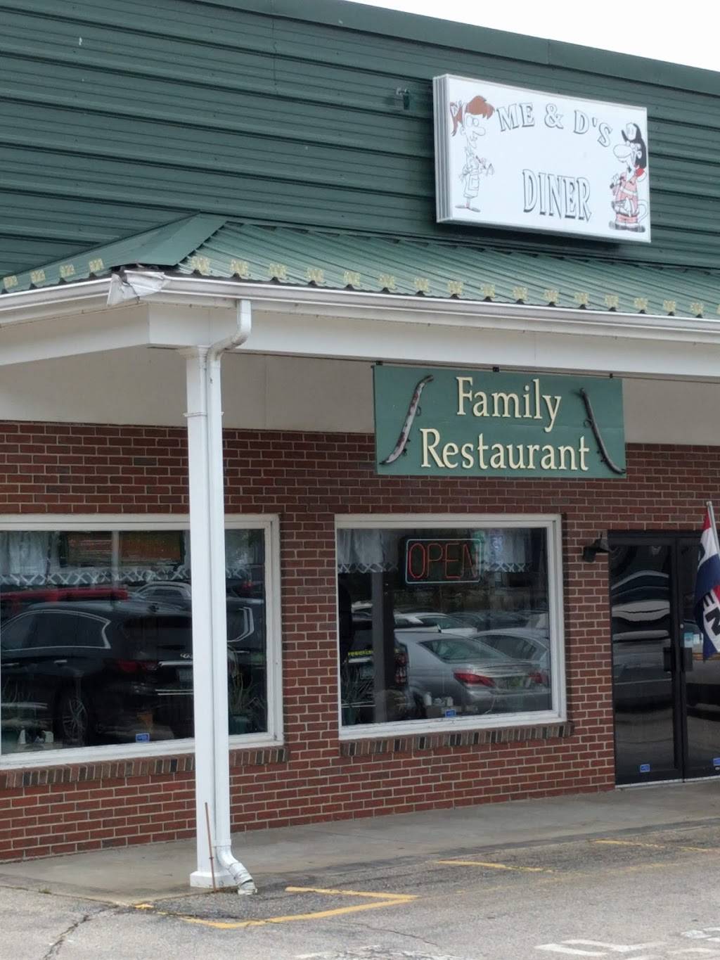 Me & Ds Diner | restaurant | 1517 Post Rd, Wells, ME 04090, USA | 2076465775 OR +1 207-646-5775