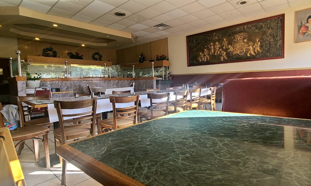 Gurus Restaurant | restaurant | 448 E Main St, Montrose, CO 81401, USA | 9702528777 OR +1 970-252-8777