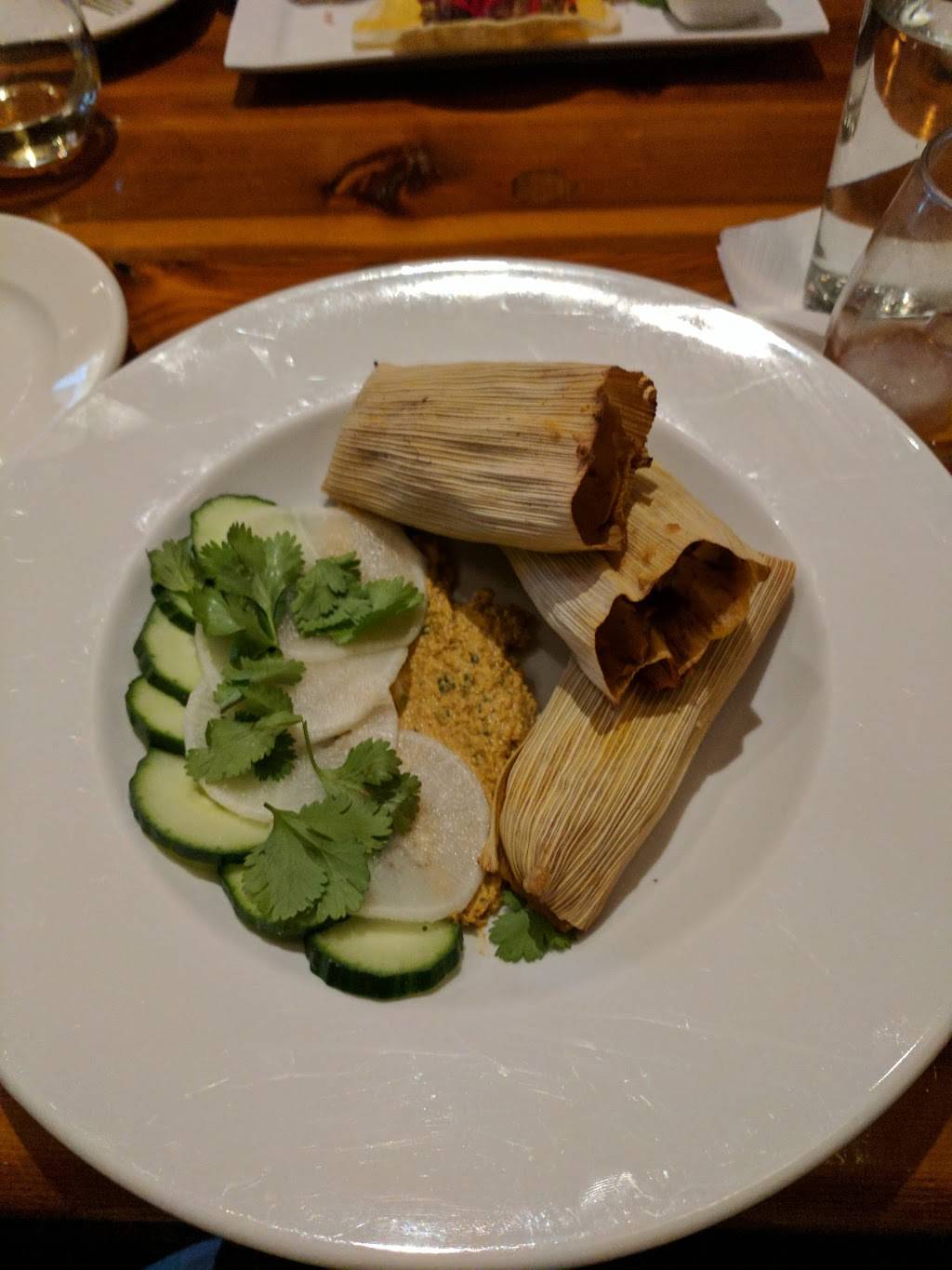 Social Urban Bar & Restaurant | restaurant | 509 E State St, Rockford, IL 61104, USA | 8157080877 OR +1 815-708-0877